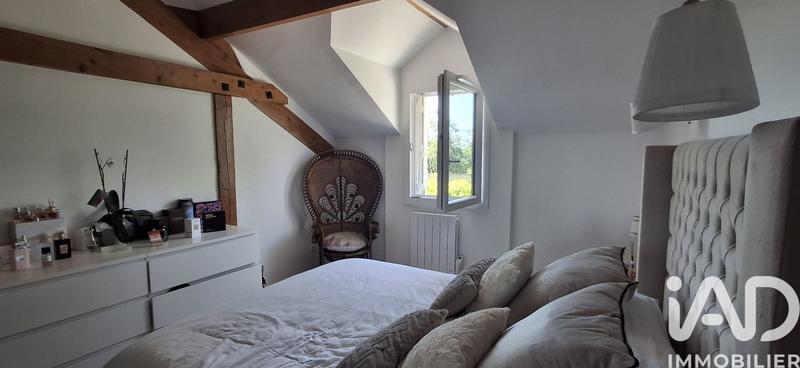 Maison - 186 m² - 8 pièces