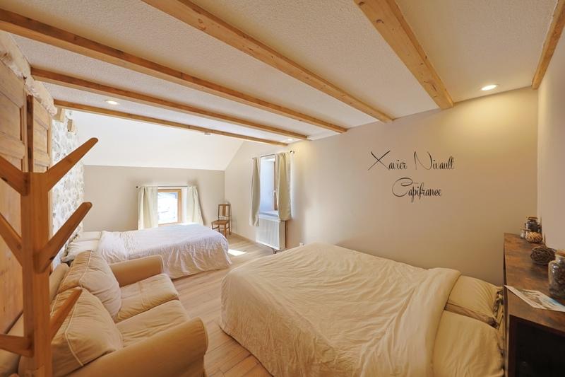 Propriété - 560 m² - 15 pièces