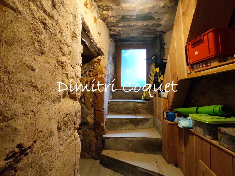 Maison - 95 m² - 6 pièces