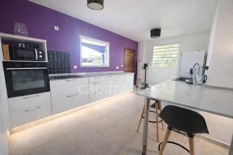 Maison - 98 m² - 4 pièces