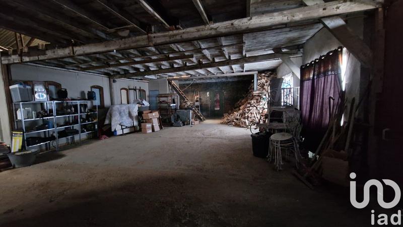 Maison - 280 m² - 9 pièces