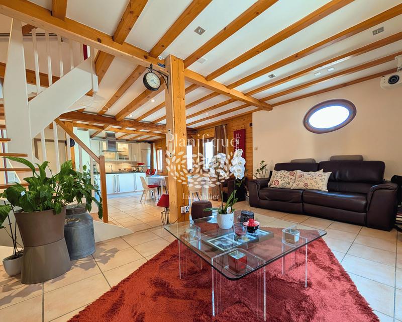 Maison - 113 m² - 3 pièces