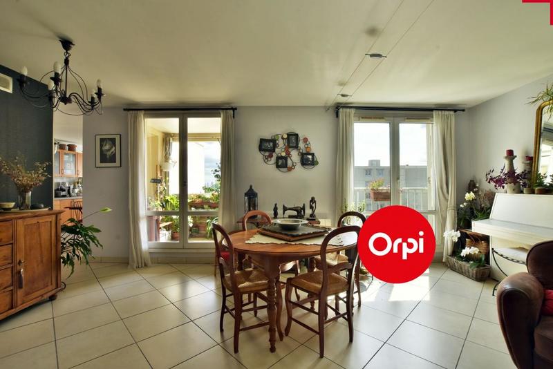 Appartement - 91 m² - 4 pièces