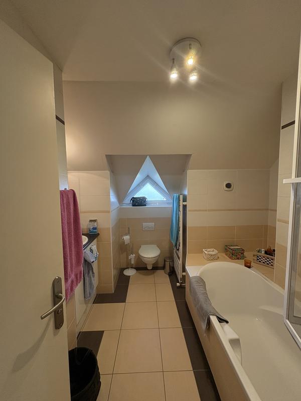 Maison - 168 m² - 7 pièces