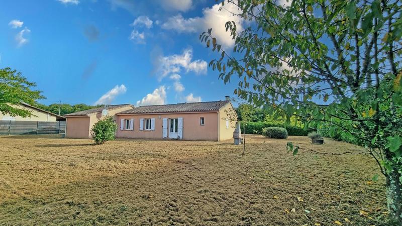 Maison - 99 m² - 4 pièces