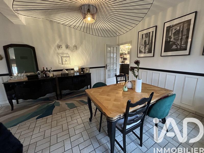 Maison - 166 m² - 6 pièces