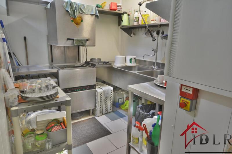 Fonds de commerce - Local commercial - 84 m²