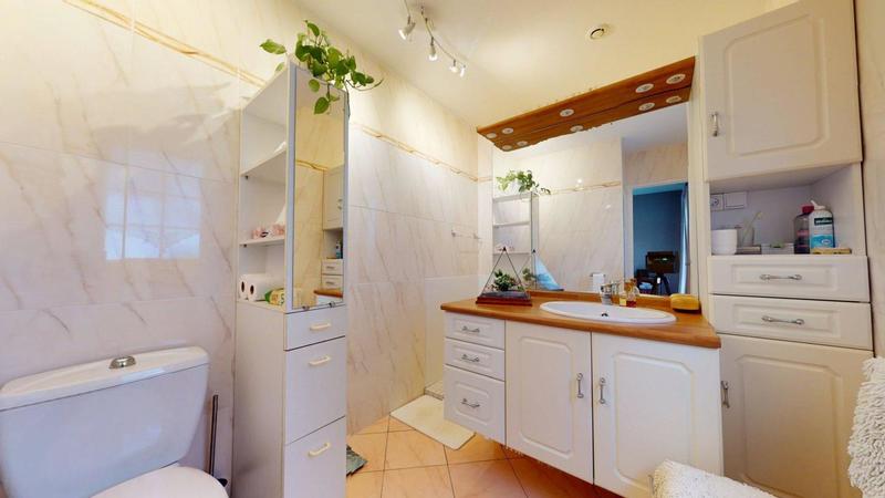 Pavillon - 121 m² - 6 pièces