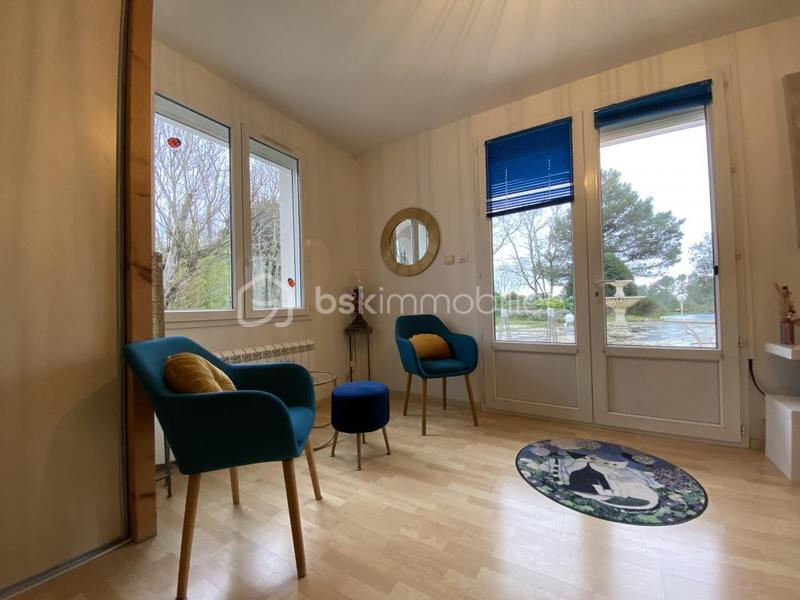 Maison traditionnelle - 190 m² - 7 pièces