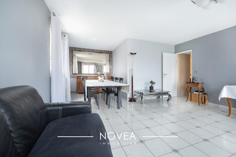 Appartement - 92 m² - 4 pièces