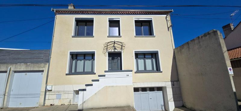 Maison - 163 m² - 6 pièces