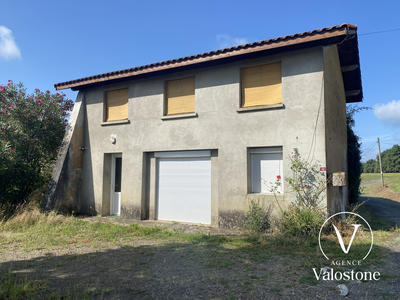 Maison - 80 m² - 4 pièces