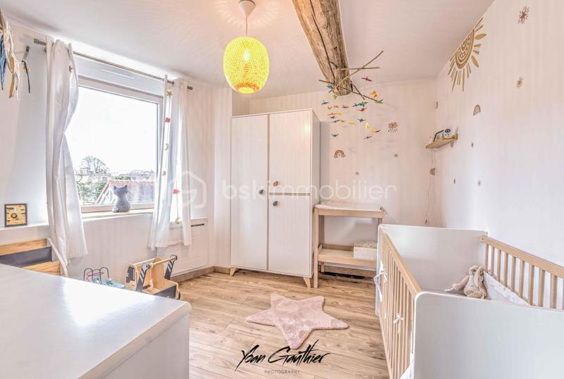 Corps de ferme - 181 m² - 8 pièces