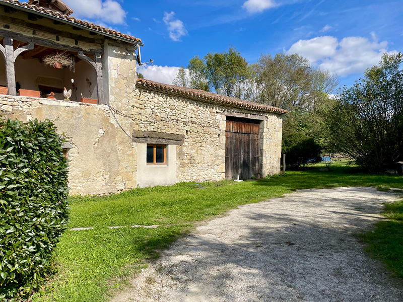 Maison - 174 m² - 5 pièces