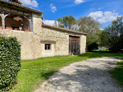 Maison - 174 m² - 5 pièces