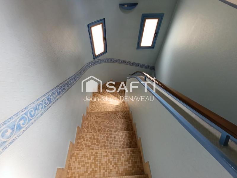 Maison - 298 m² - 14 pièces