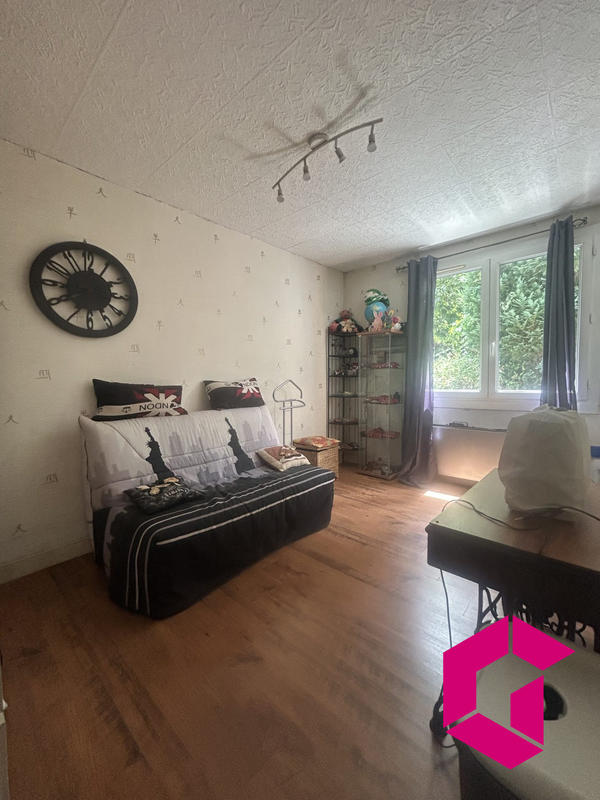 Maison - 88 m² - 5 pièces