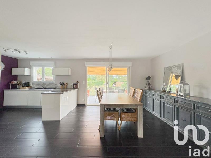 Maison - 113 m² - 5 pièces