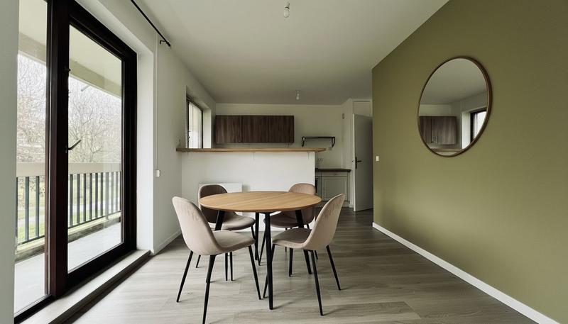 Appartement - 90 m² - 3 pièces