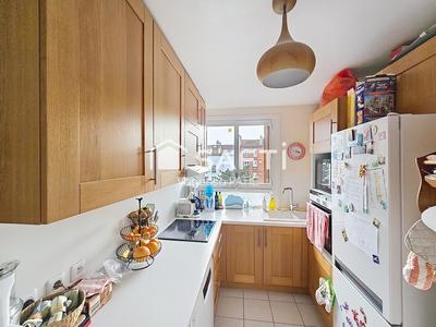 Appartement - 75 m² - 4 pièces