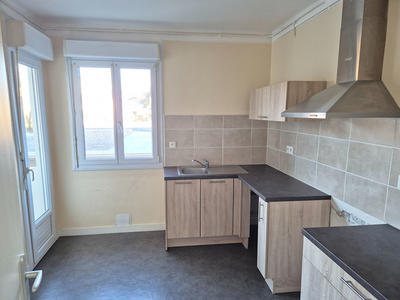 Appartement - 80 m² - 3 pièces