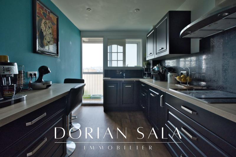 Appartement - 83 m² - 4 pièces