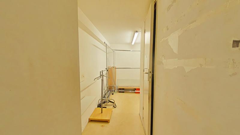 Local commercial - 77 m²