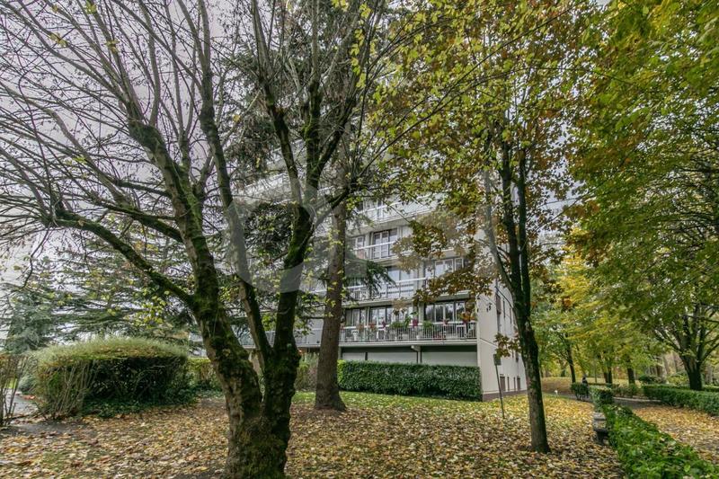 Appartement - 76 m² - 4 pièces