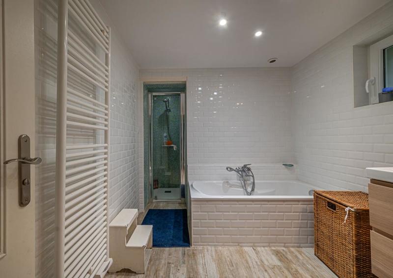 Maison - 117 m² - 6 pièces