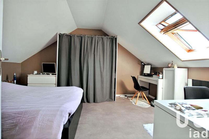 Maison - 121 m² - 6 pièces