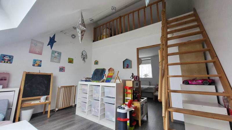 Maison - 105 m² - 5 pièces
