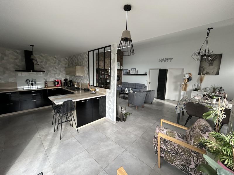 Maison - 115 m² - 4 pièces