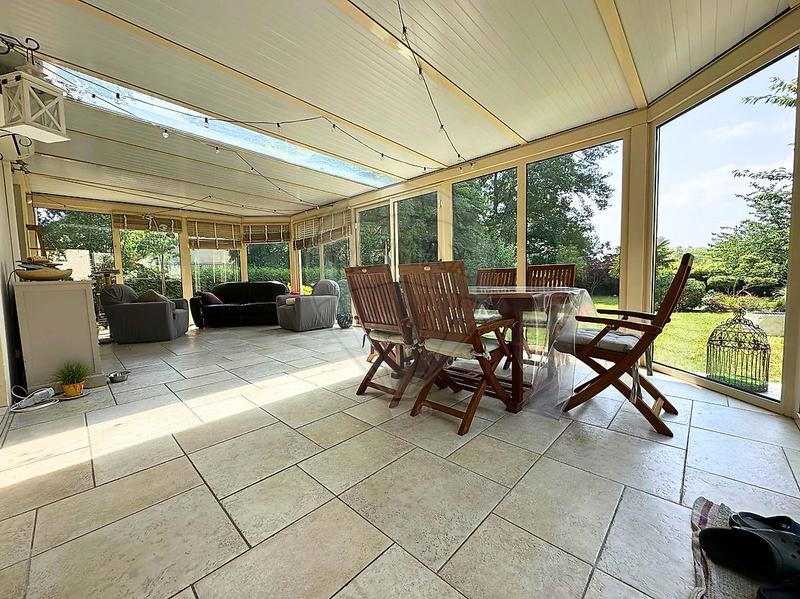 Maison - 183 m² - 7 pièces