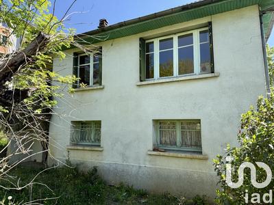 Maison de ville - 64 m² - 5 pièces