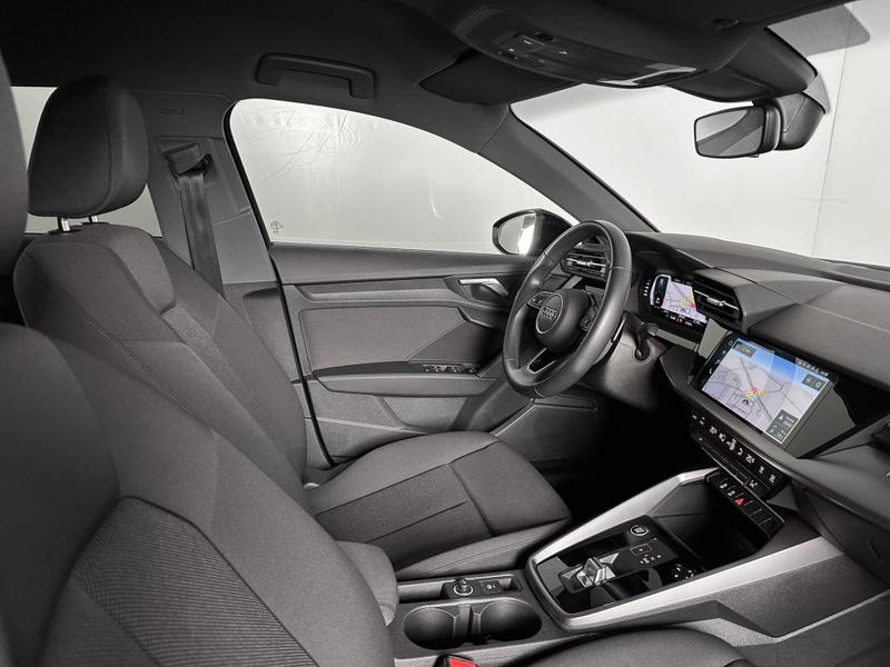 Audi A3 Sportback 30 Tdi 116ch 2.0l s-Tronic Virtual Cockpit Regul Carplay Gps Clim Full Led