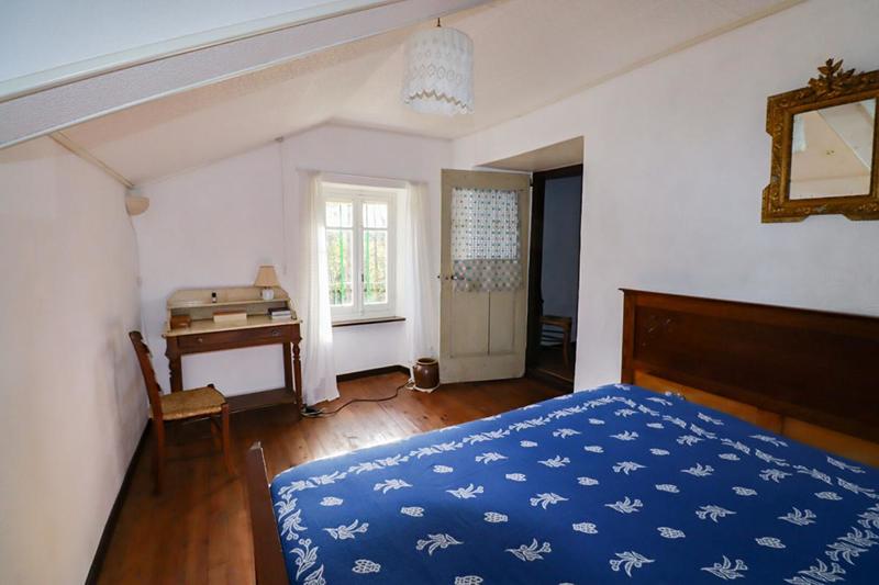 Corps de ferme - 96 m² - 5 pièces