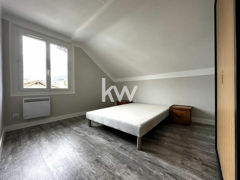 Appartement - 76 m² - 5 pièces