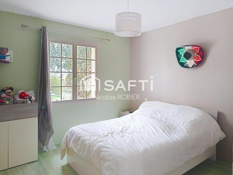 Maison - 185 m² - 5 pièces