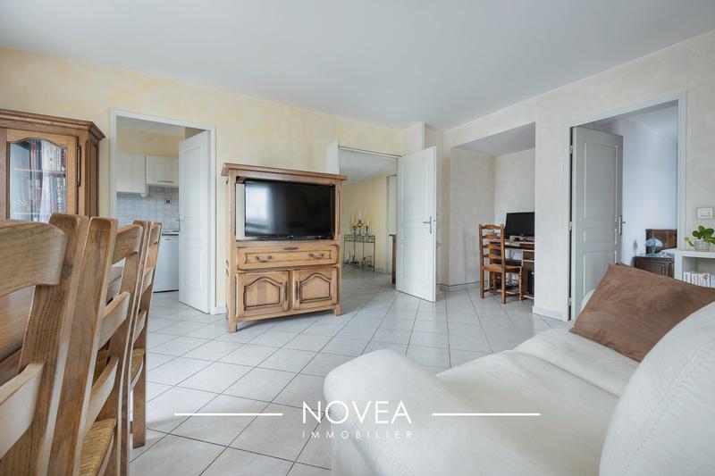 Appartement - 85 m² - 4 pièces