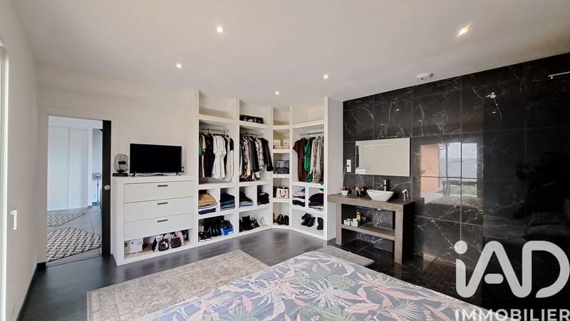 Maison - 97 m² - 4 pièces