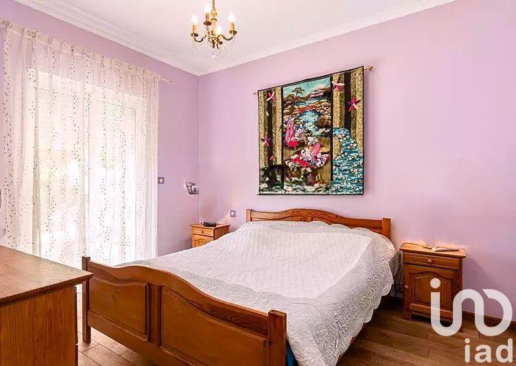 Maison - 142 m² - 5 pièces