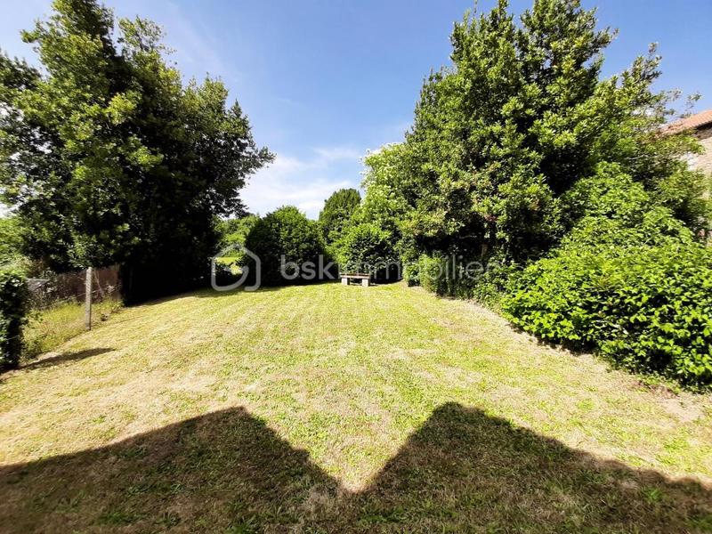 Maison en pierre - 143 m² - 6 pièces