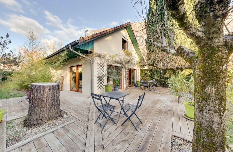 Maison - 163 m² - 6 pièces