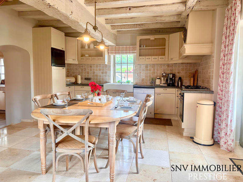 Propriété - 172 m² - 7 pièces