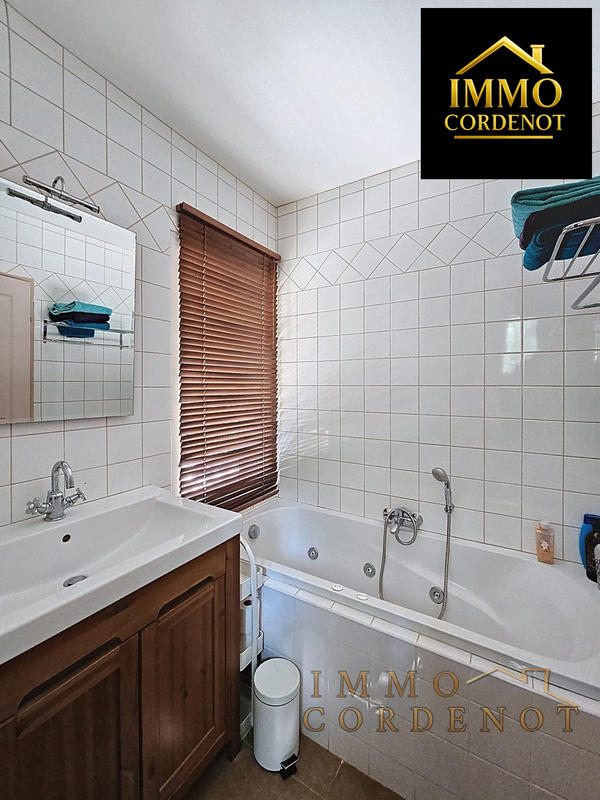 Villa - 140 m² - 5 pièces