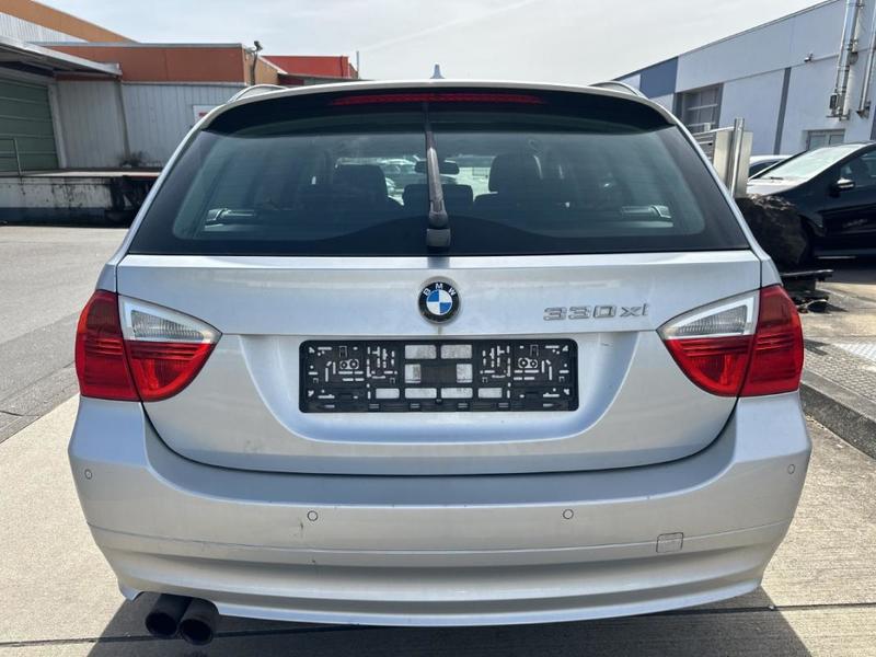 Bmw Série 3 Touring E91 330xi 272ch Luxe a