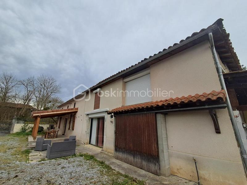 Maison - 96 m² - 3 pièces