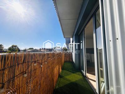 Appartement - 70 m² - 3 pièces