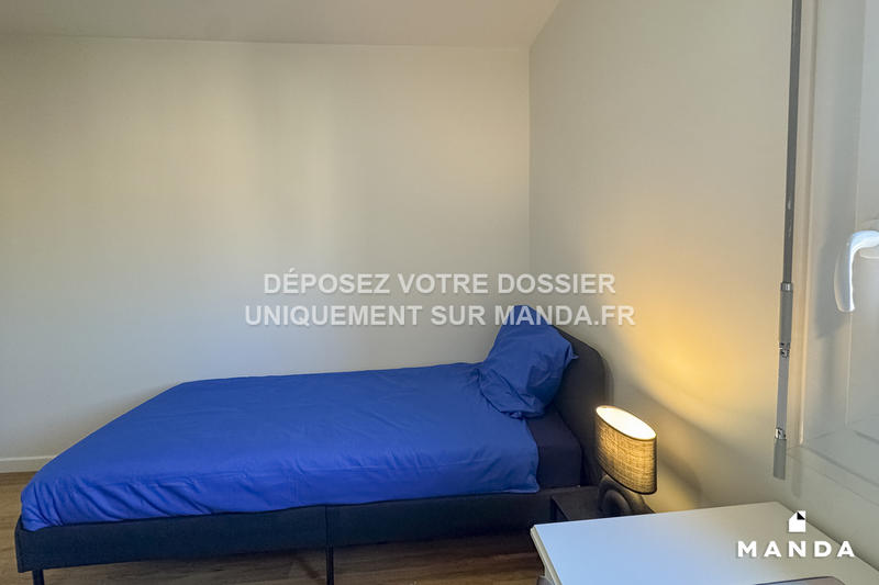 Chambre - 9 m² - 6 pièces