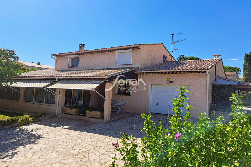 Maison - 150 m² - 5 pièces